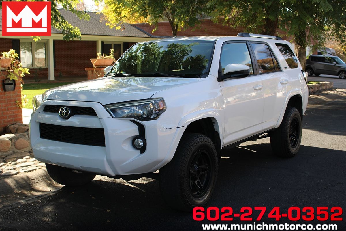 2019 Toyota 4Runner SR5