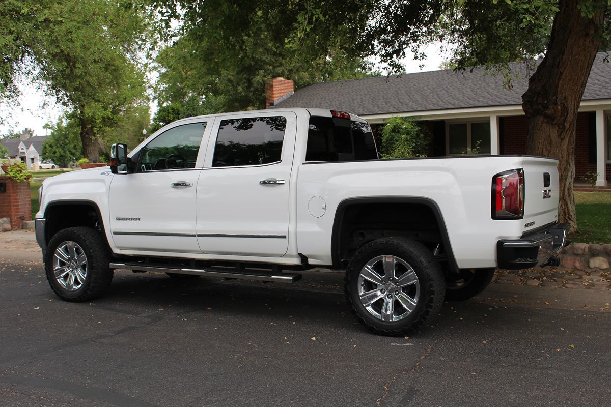 2017 GMC Sierra 1500 SLT - Photo 32