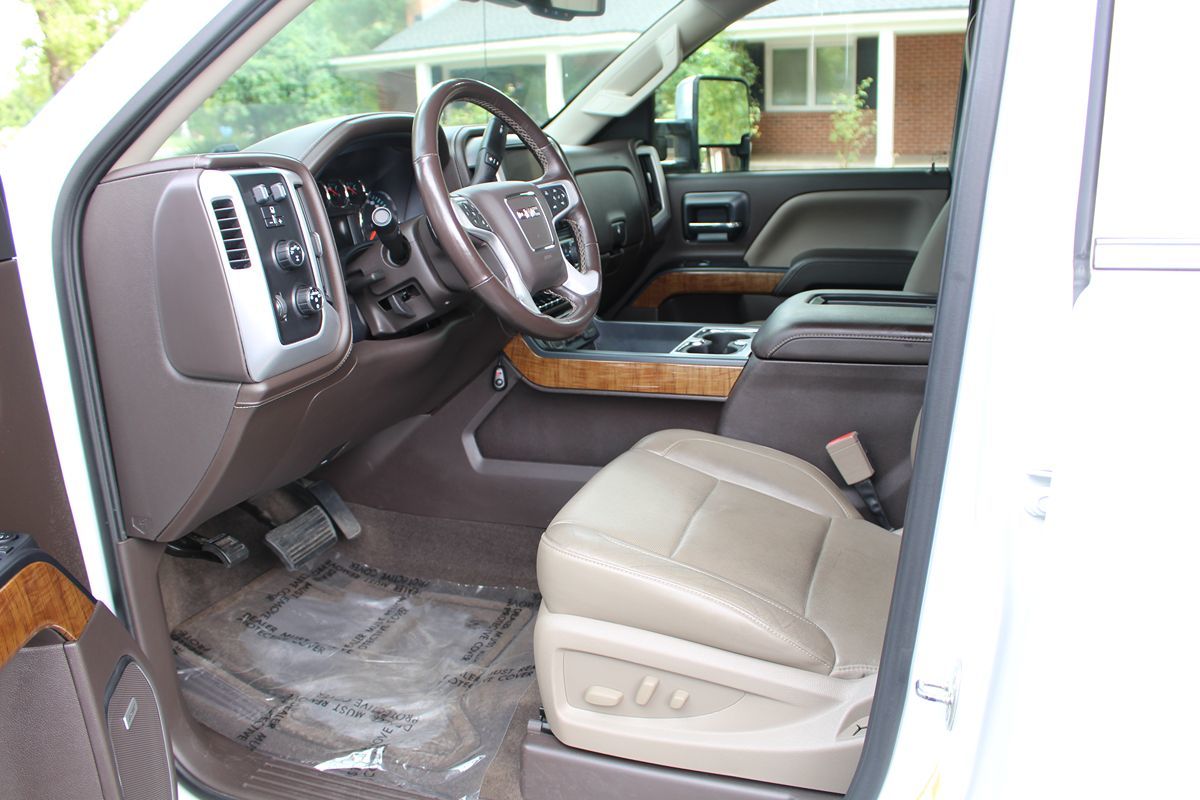 2017 GMC Sierra 1500 SLT - Photo 7