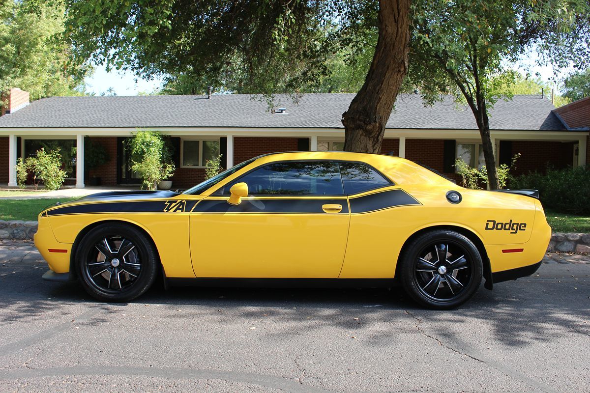 2017 Dodge Challenger T/A 392 photo 2