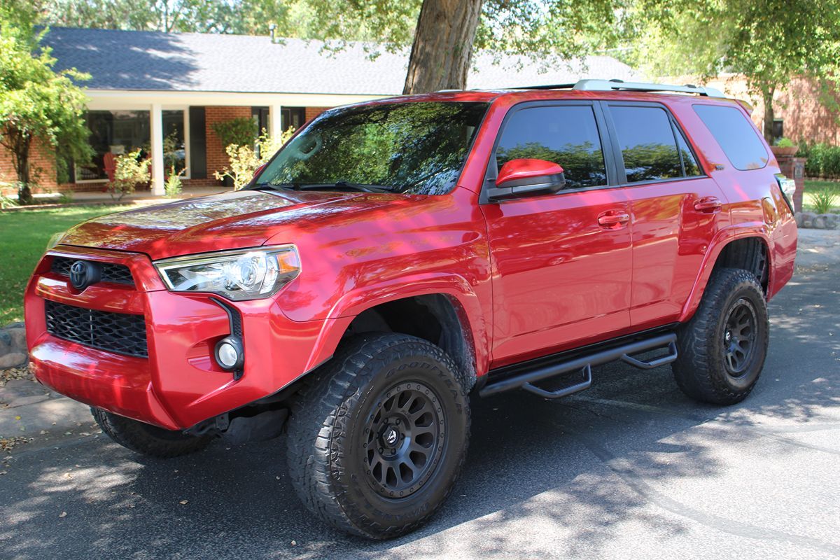 2016 Toyota 4Runner SR5 photo 29