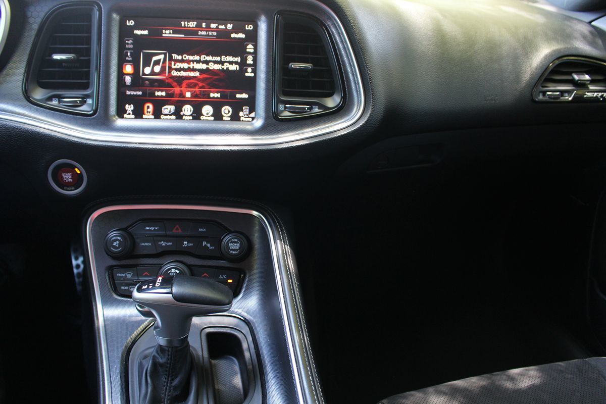 2015 Dodge Challenger SRT8 392 photo 20