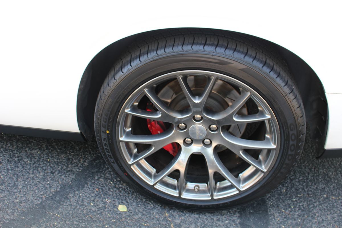 2015 Dodge Challenger SRT8 392 photo 61