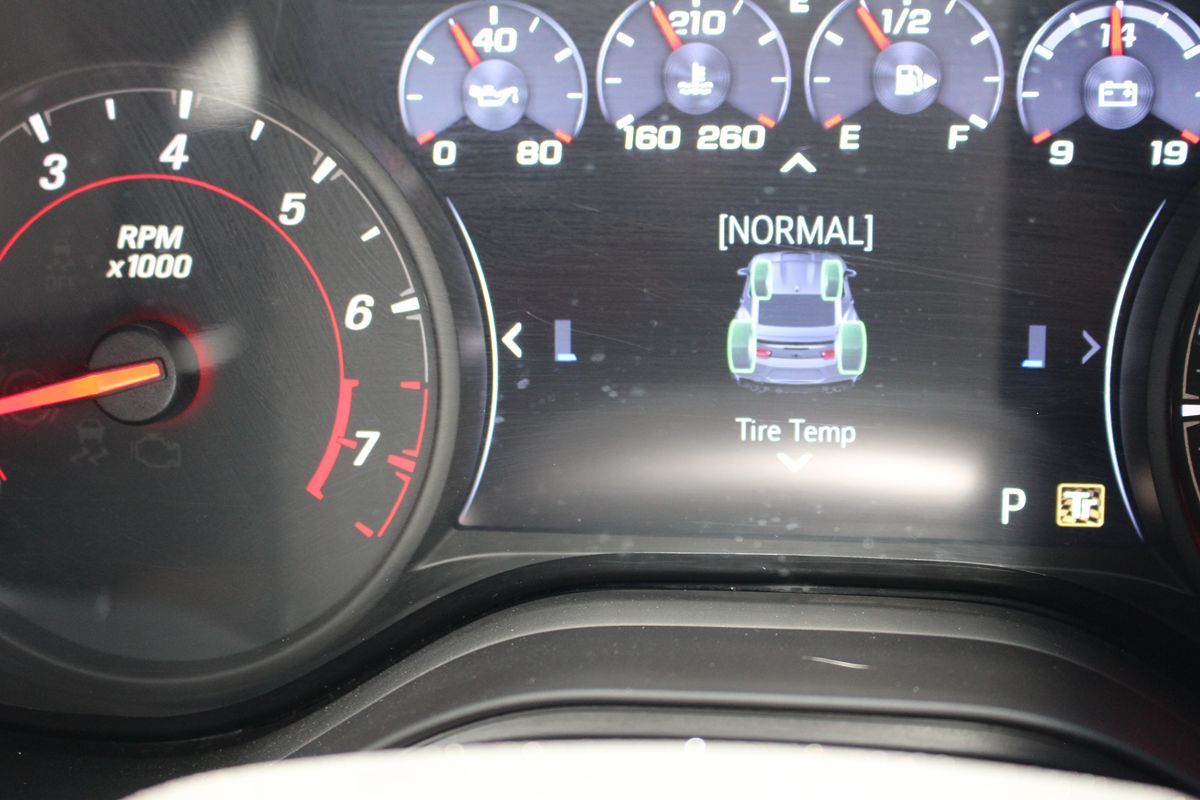 2019 Chevrolet Camaro 1SS - Photo 17