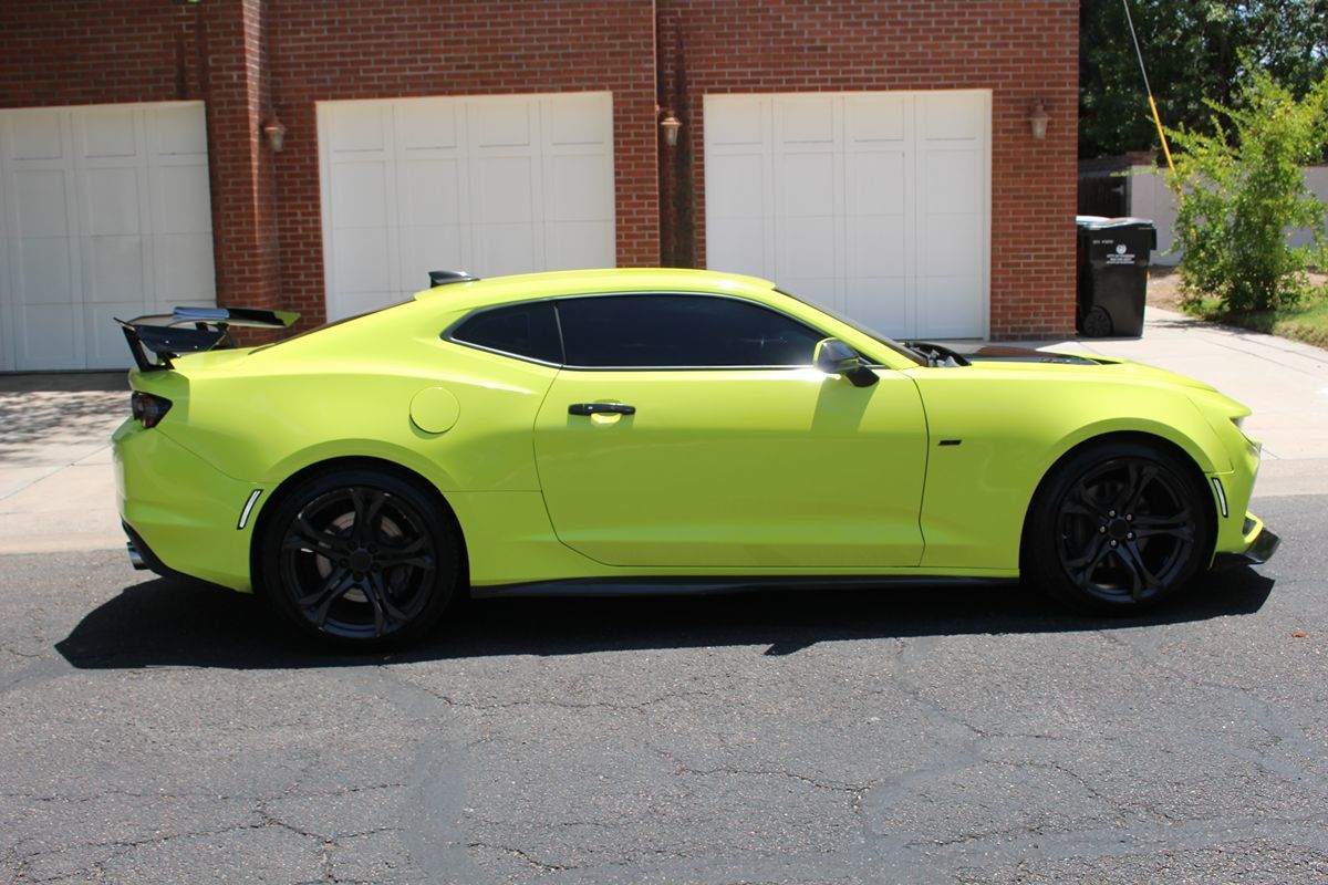 2019 Chevrolet Camaro 1SS photo 3