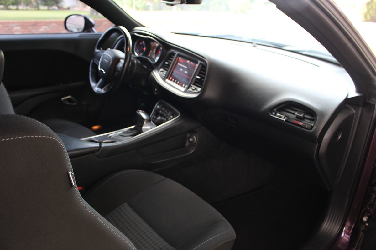 2021 Dodge Challenger R/T Scat Pack photo 15