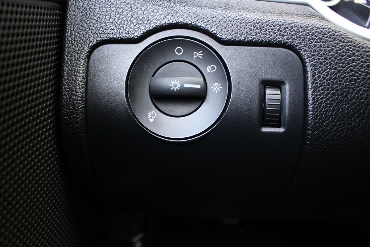 2014 Ford Mustang GT Premium photo 21