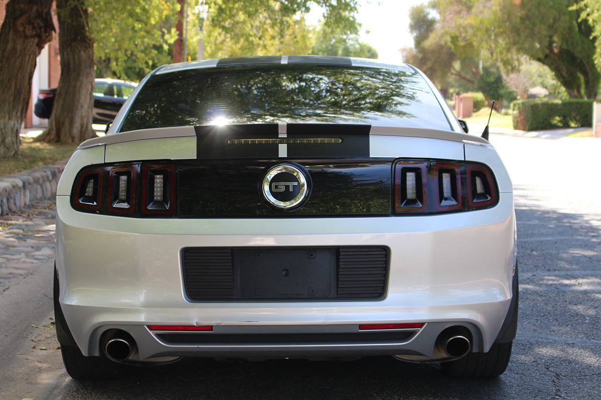 2014 Ford Mustang GT Premium photo 5
