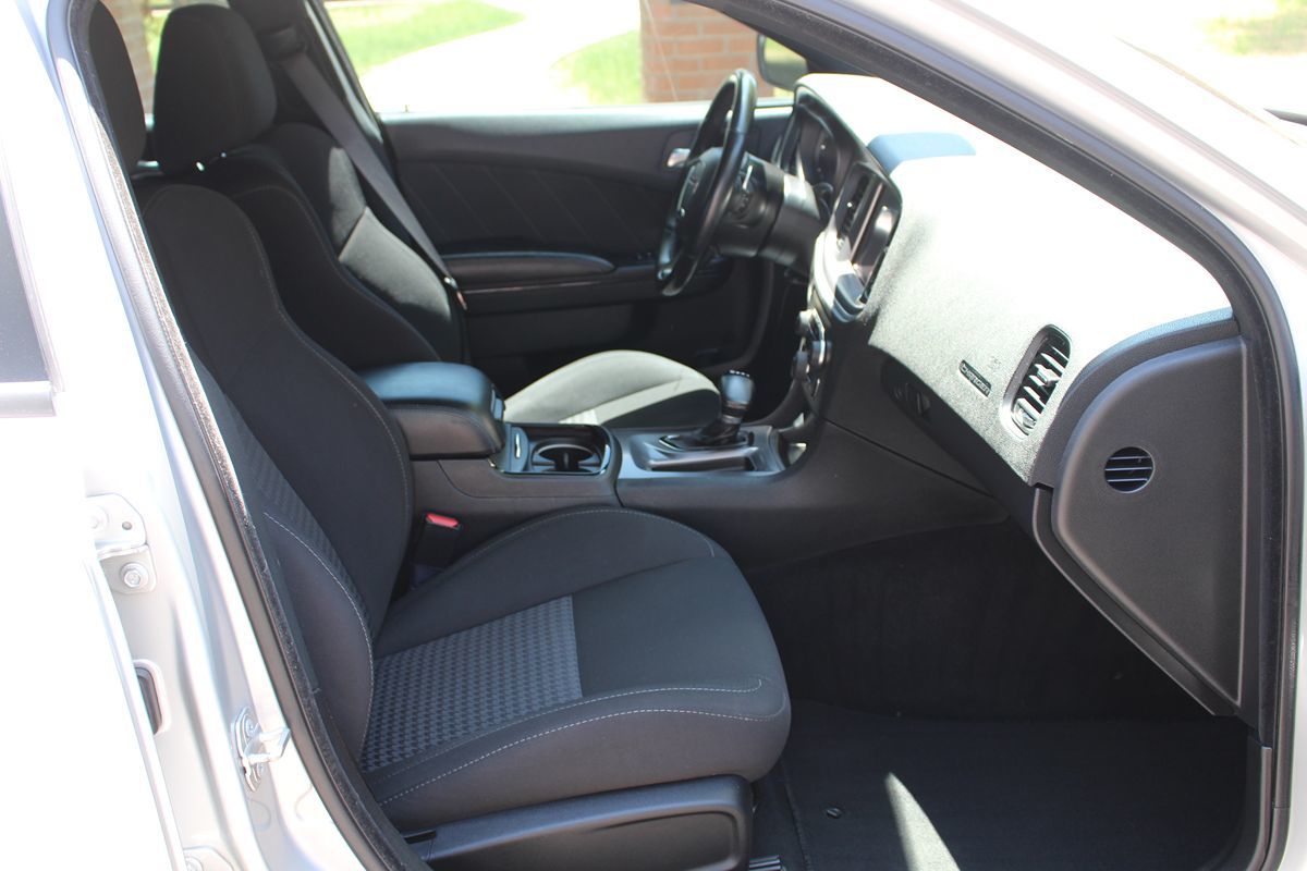 2021 Dodge Charger R/T photo 17