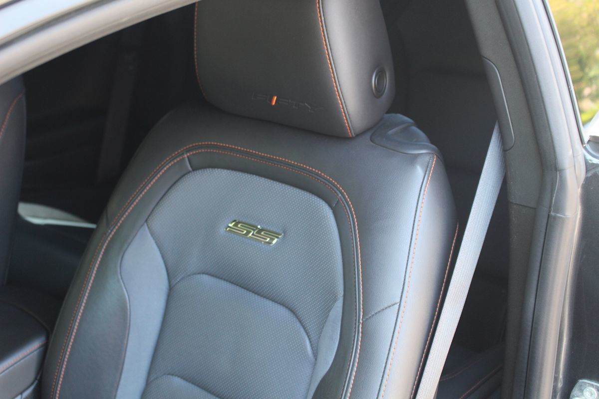 2017 Chevrolet Camaro 2SS photo 9