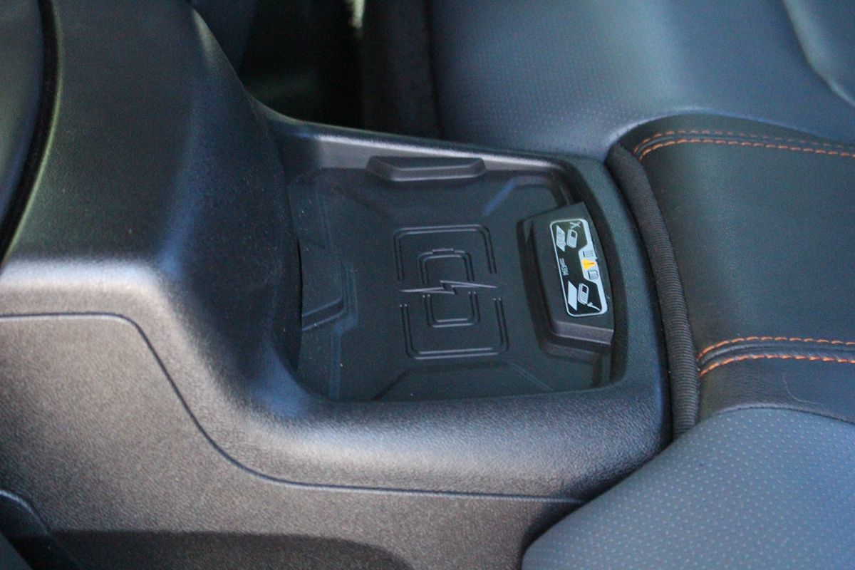 2017 Chevrolet Camaro 2SS photo 14