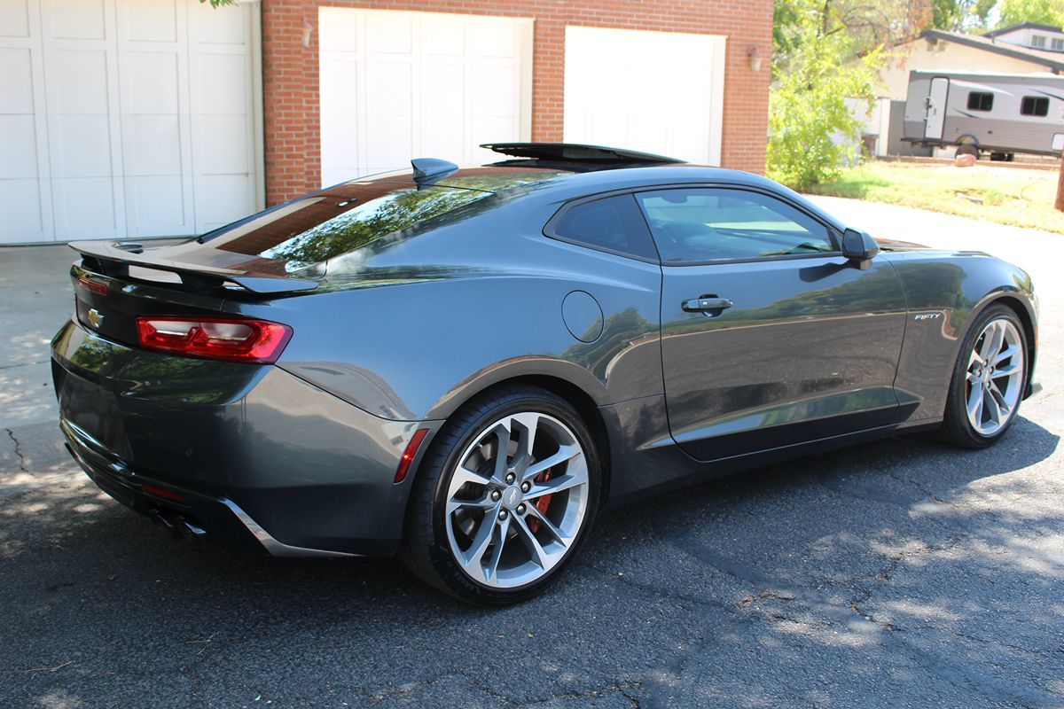 2017 Chevrolet Camaro 2SS photo 6