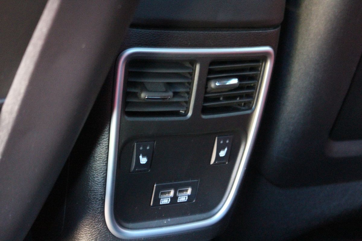 2018 Dodge Charger R/T Scat Pack photo 15
