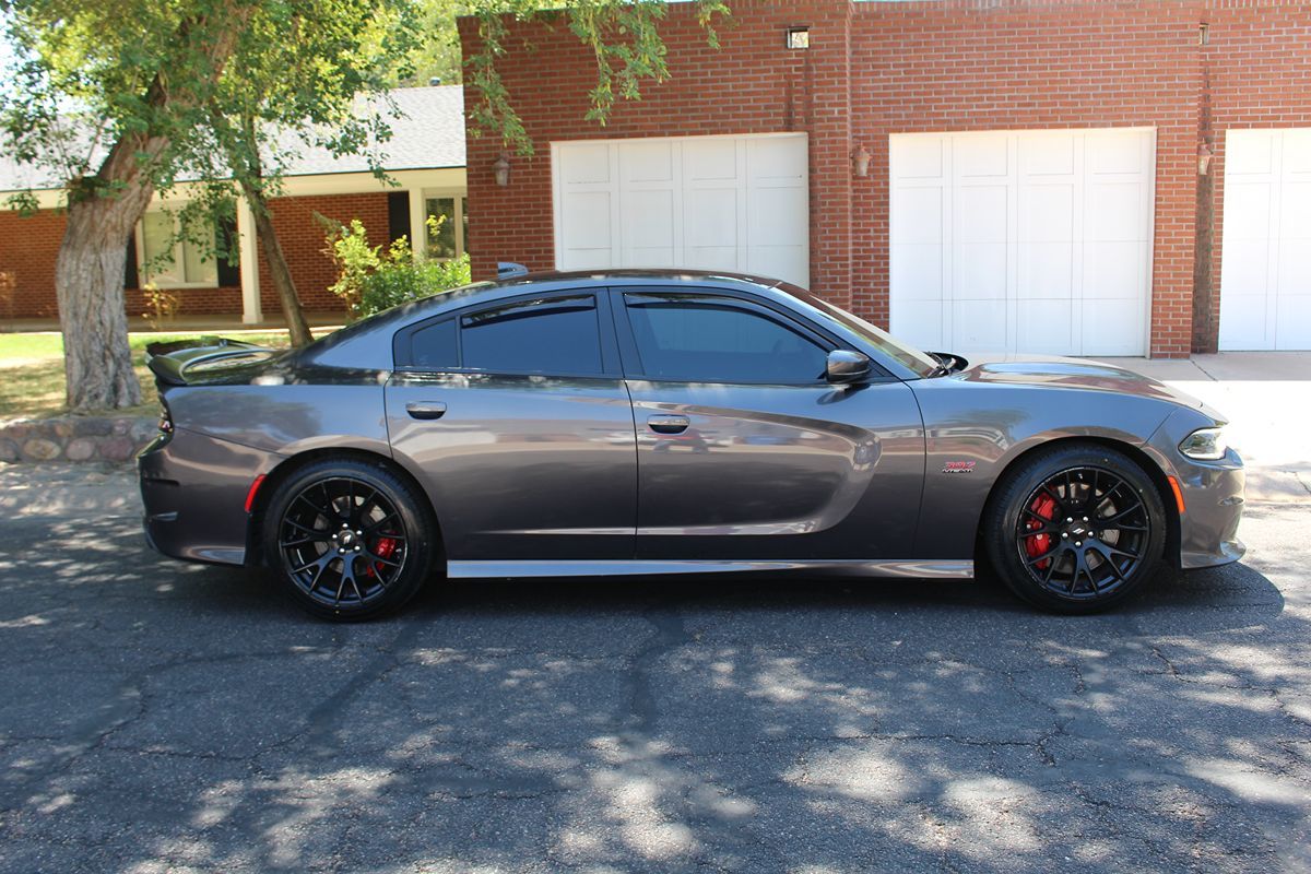 2018 Dodge Charger R/T Scat Pack photo 3