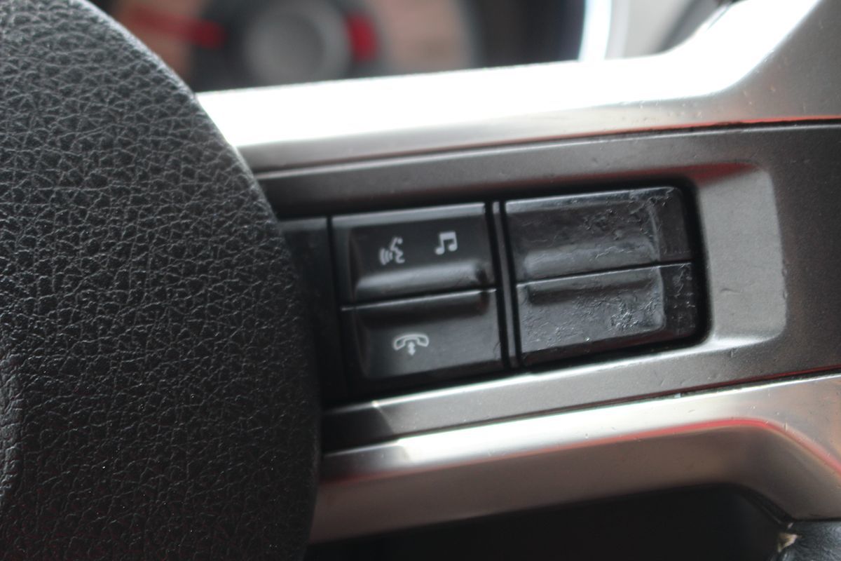 2011 Ford Mustang GT Premium photo 15