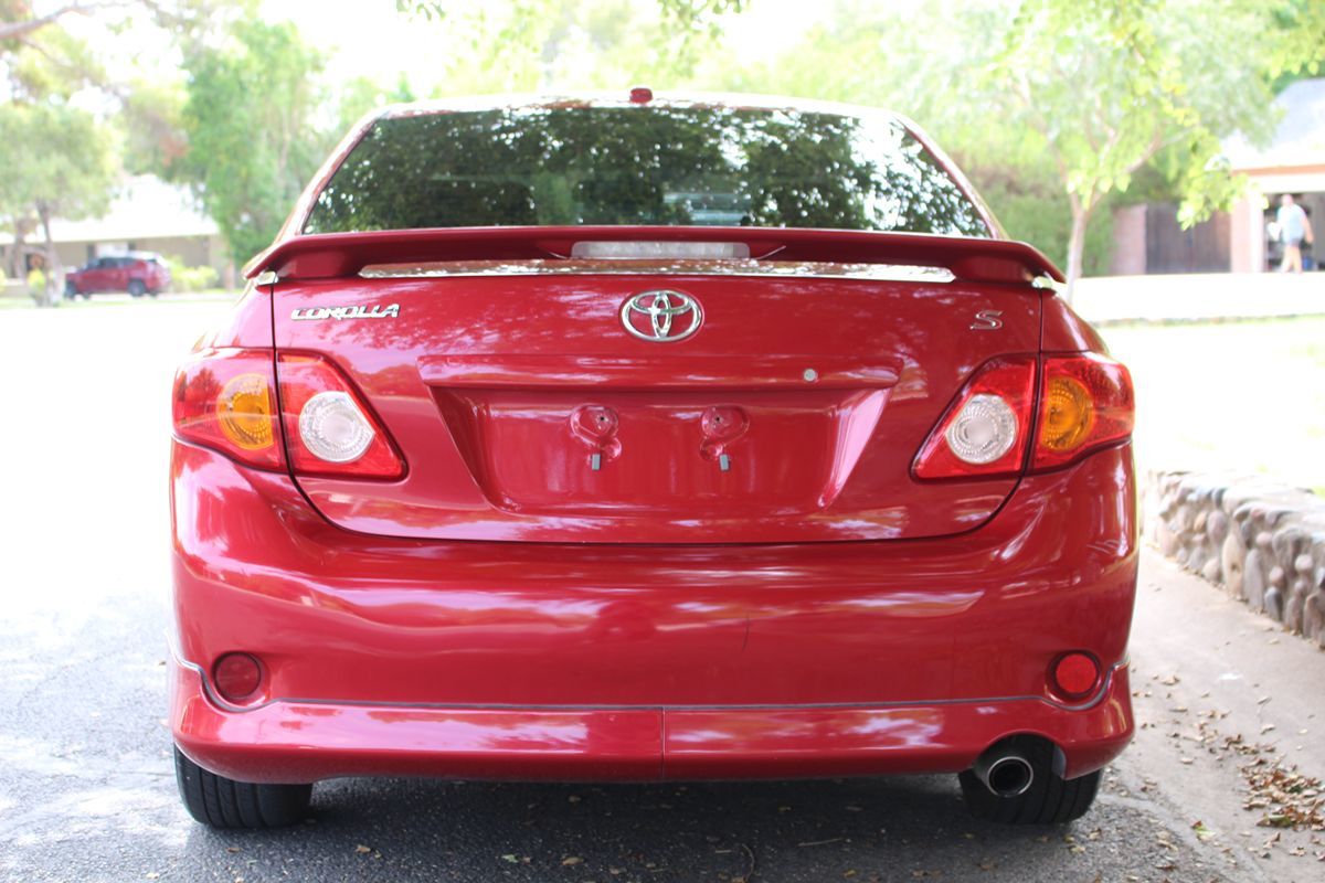 2010 Toyota Corolla S photo 28