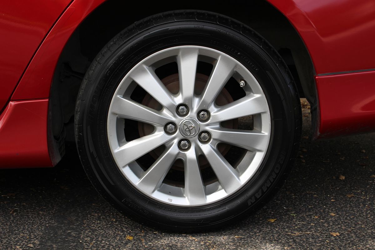 2010 Toyota Corolla S photo 32