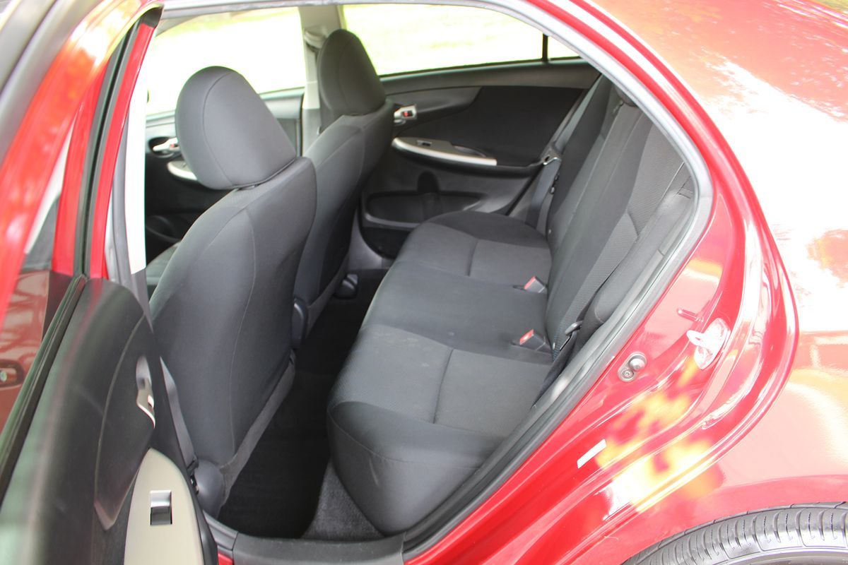 2010 Toyota Corolla S photo 10