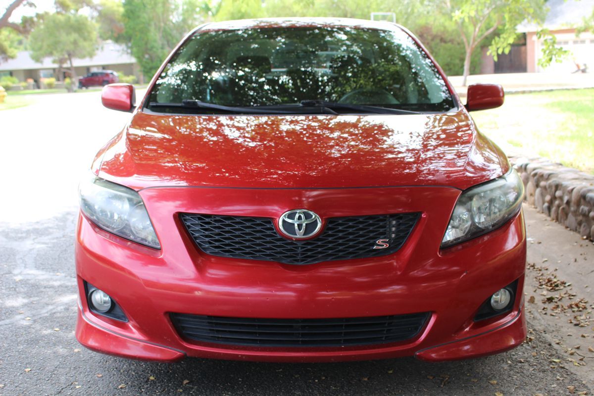 2010 Toyota Corolla S photo 4