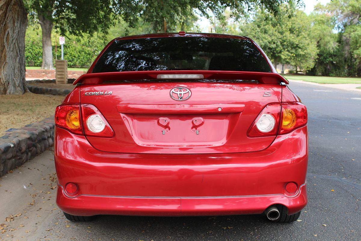 2010 Toyota Corolla S photo 5