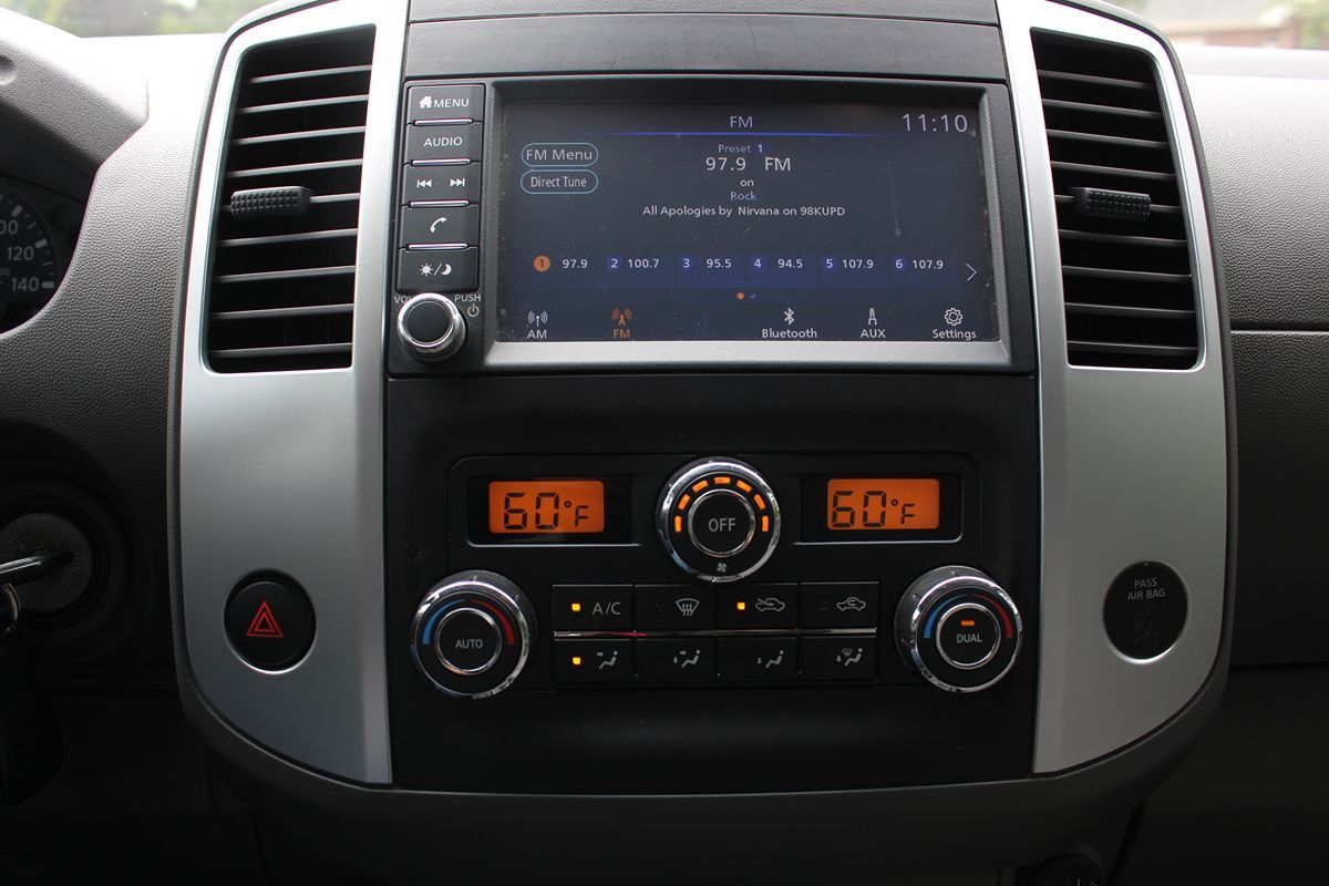 2019 Nissan Frontier SV photo 23