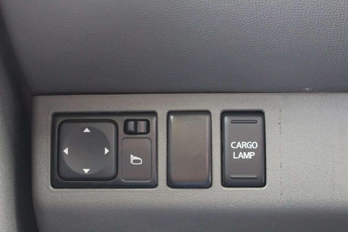 2019 Nissan Frontier SV photo 25