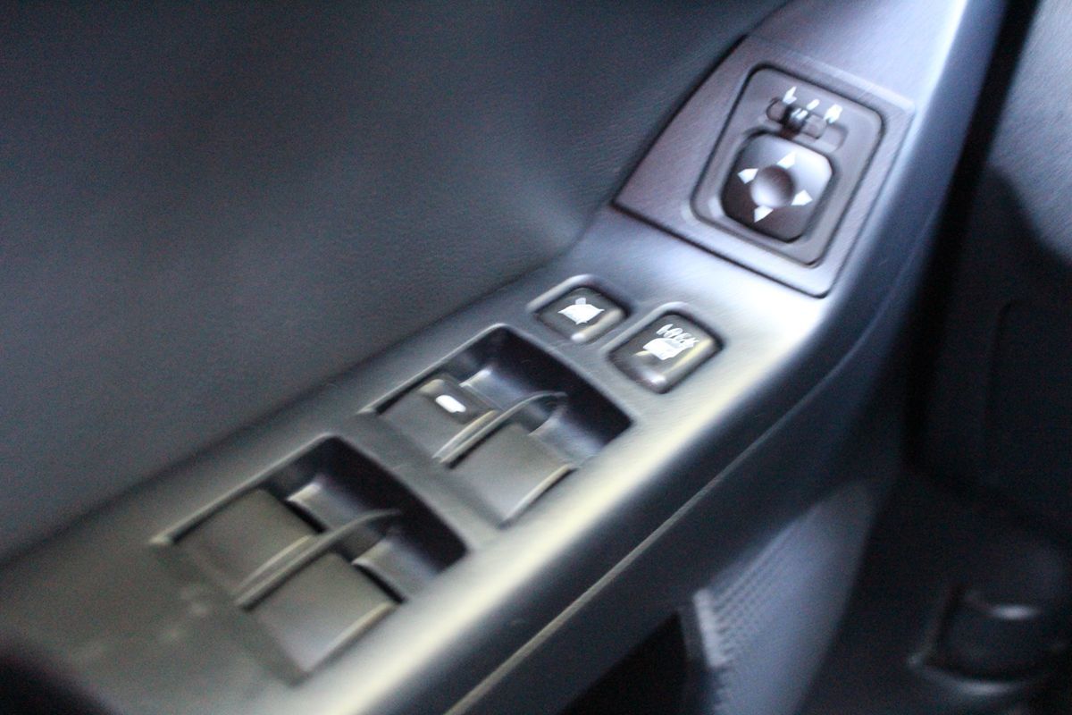 2012 Mitsubishi Lancer Evolution MR photo 9