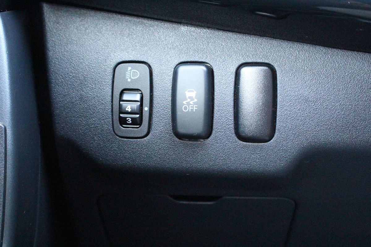 2012 Mitsubishi Lancer Evolution MR photo 29