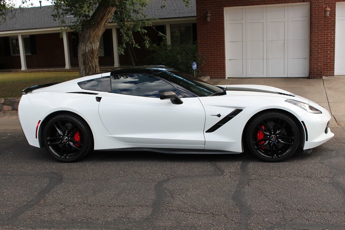 2014 Chevrolet Corvette Stingray Z51 2LT photo 3