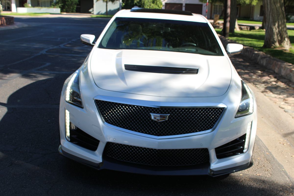 2019 Cadillac CTS V Sedan photo 4