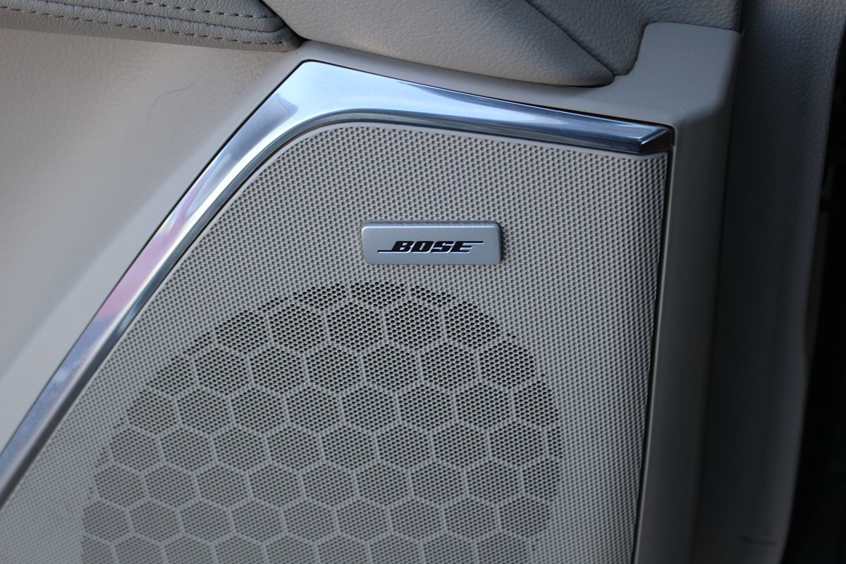 2015 Cadillac Escalade ESV Premium - Photo 11