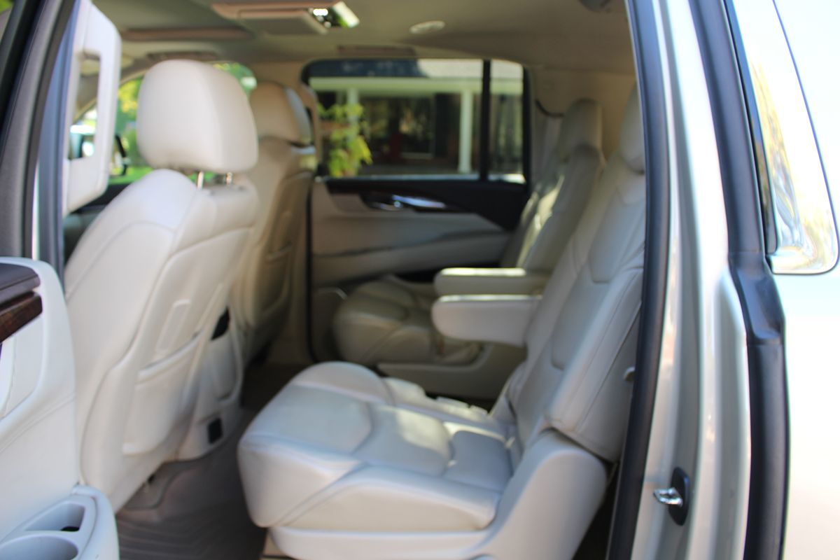 2015 Cadillac Escalade ESV Premium - Photo 14