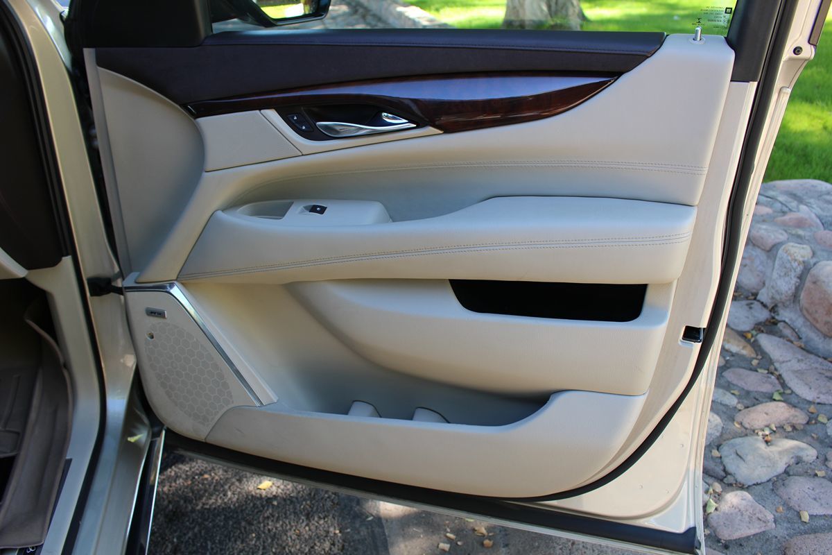 2015 Cadillac Escalade ESV Premium - Photo 26