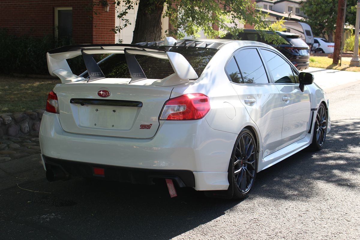 View vehicle photo 6