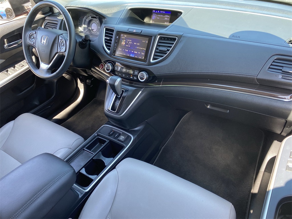 2016 Honda CR-V Touring photo 11
