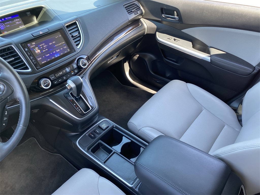2016 Honda CR-V Touring photo 15