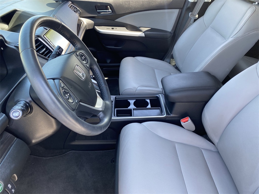 2016 Honda CR-V Touring photo 18