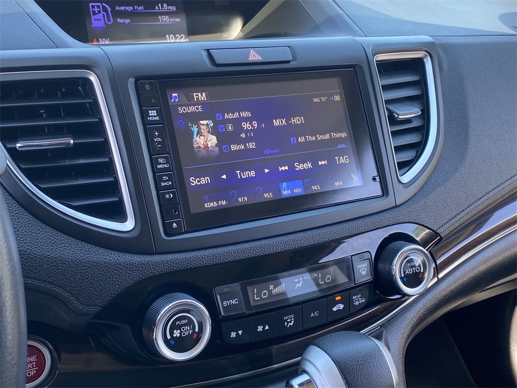 2016 Honda CR-V Touring photo 26
