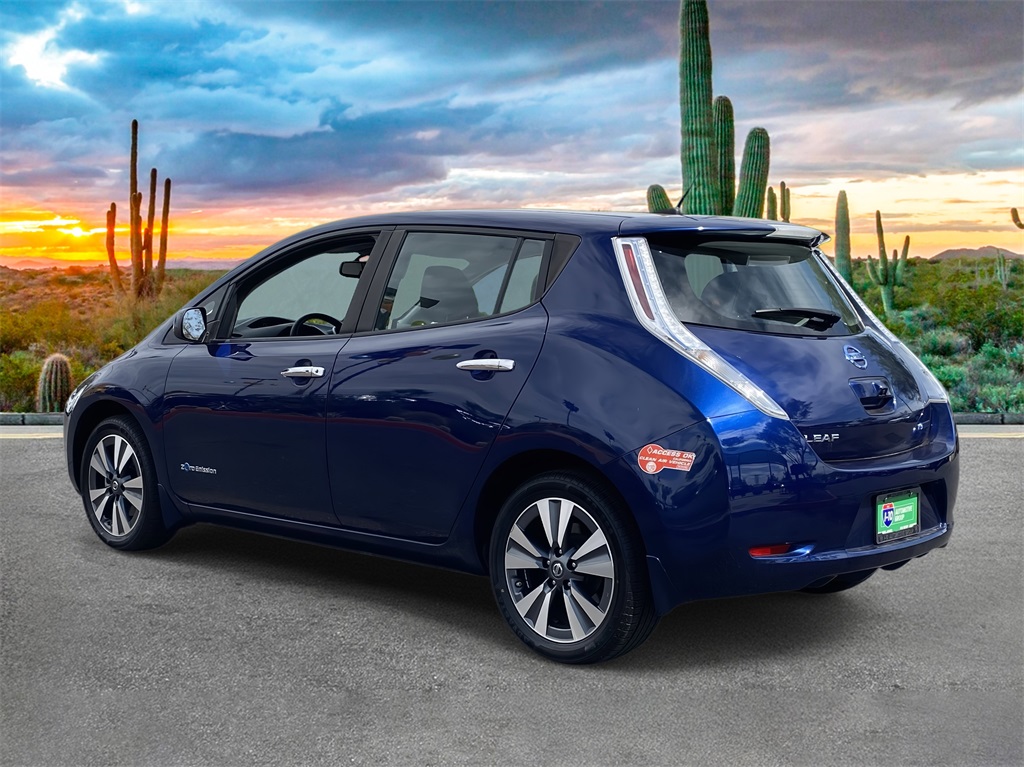 2017 Nissan Leaf SL photo 4