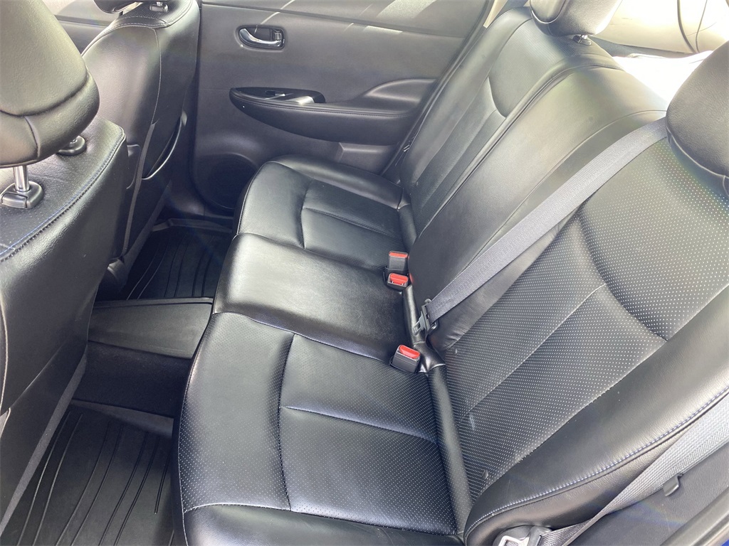 2017 Nissan Leaf SL photo 15