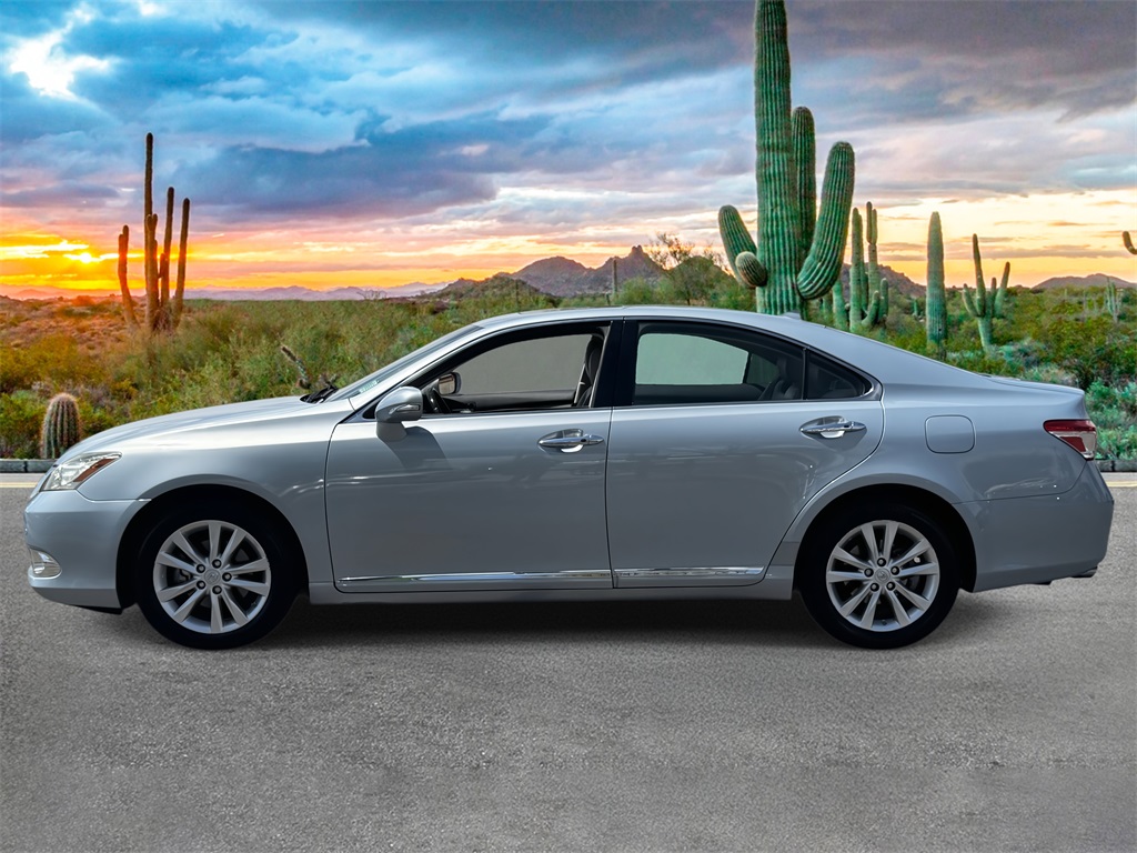 2012 Lexus ES 350 photo 2