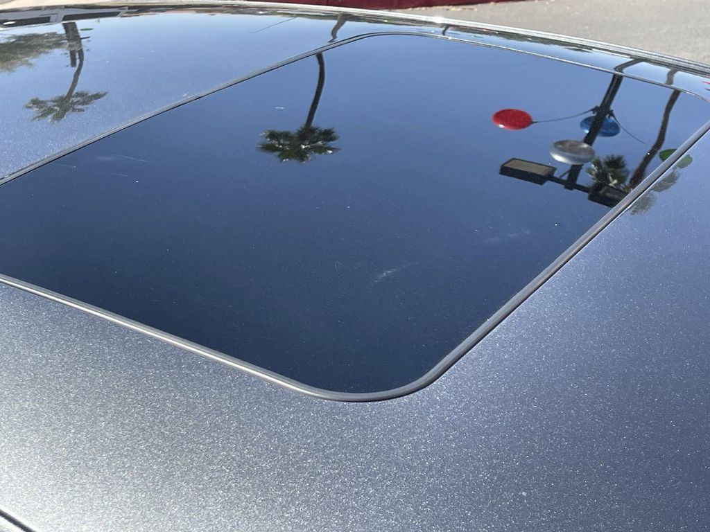 Sold 2019 Lincoln MKZ Hybrid Reserve I in Gilbert