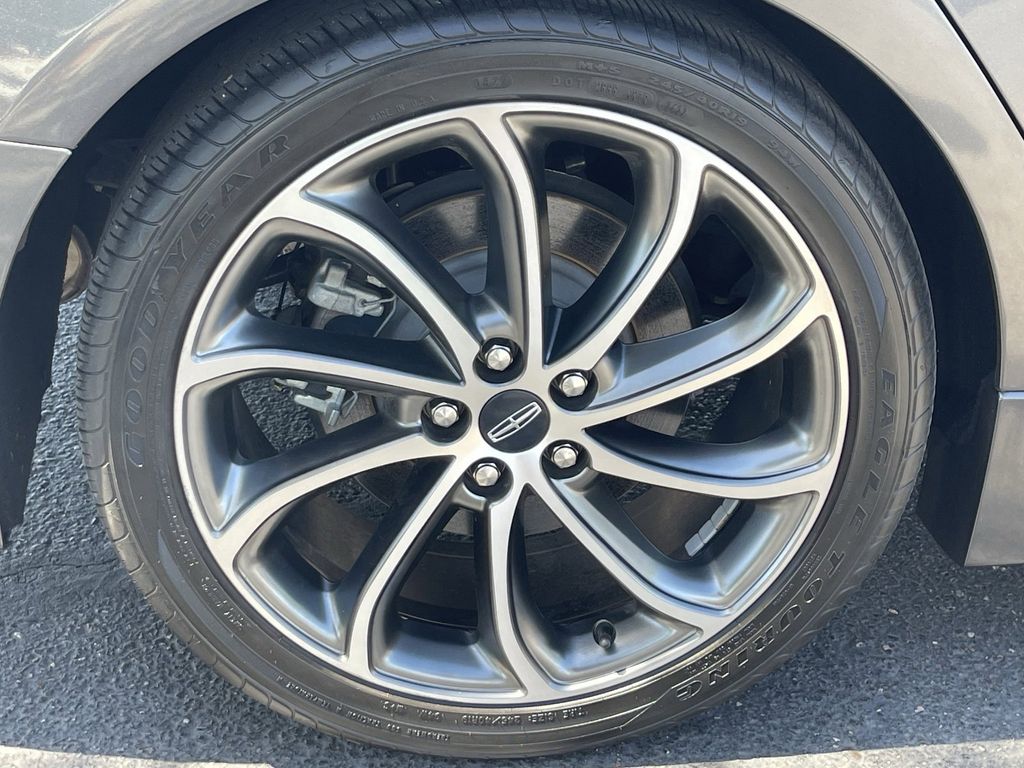 Sold 2019 Lincoln MKZ Hybrid Reserve I in Gilbert