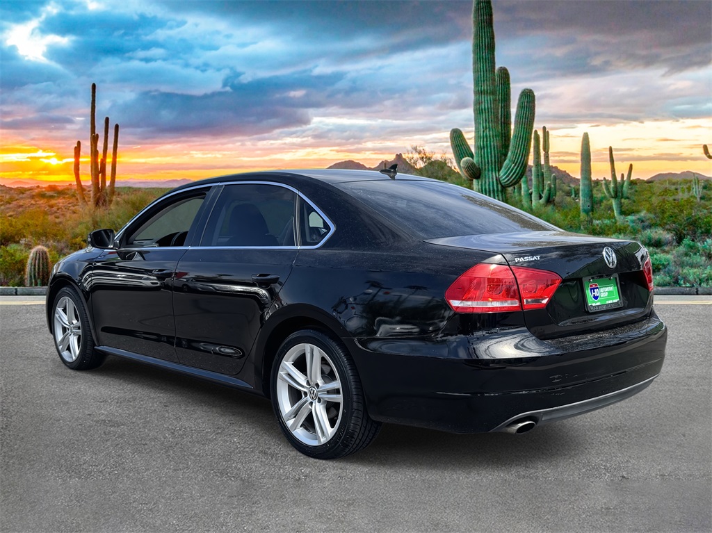 2014 Volkswagen Passat SE photo 2