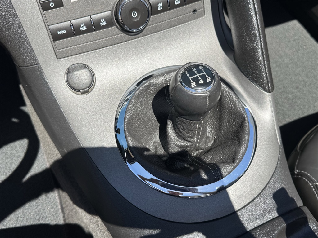 2009 Pontiac Solstice Base photo 19