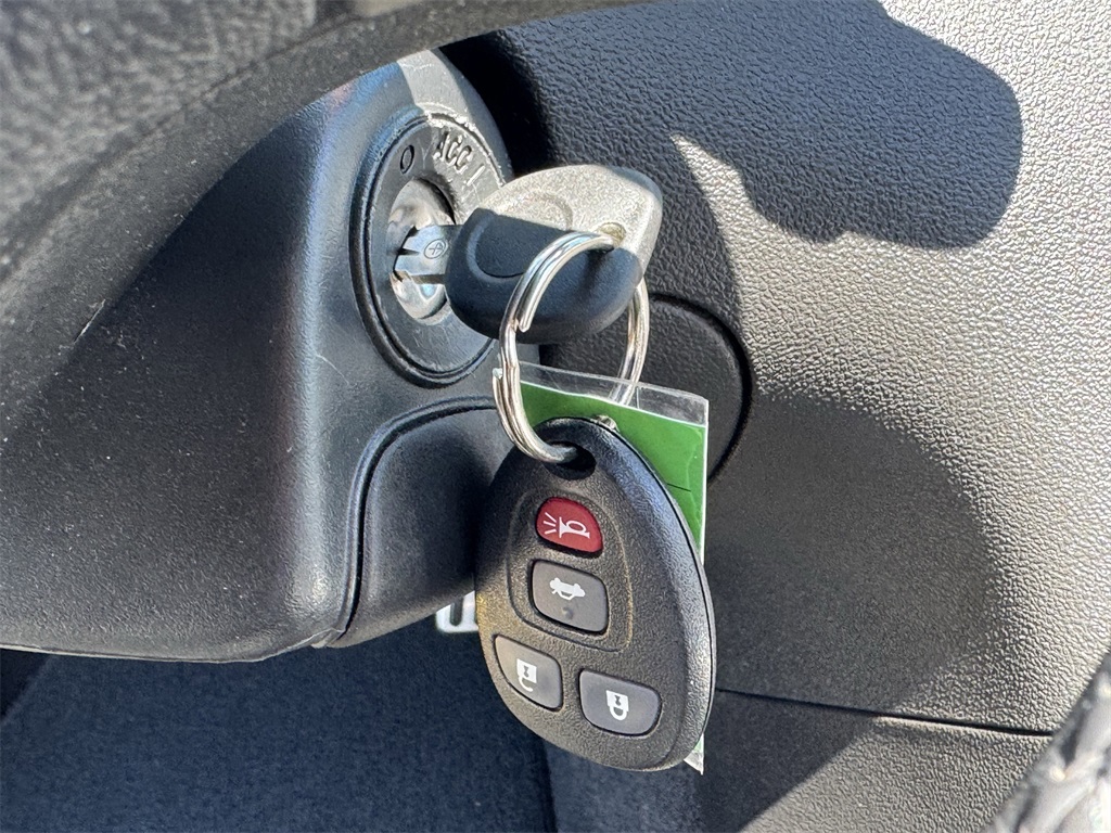 2009 Pontiac Solstice Base photo 26