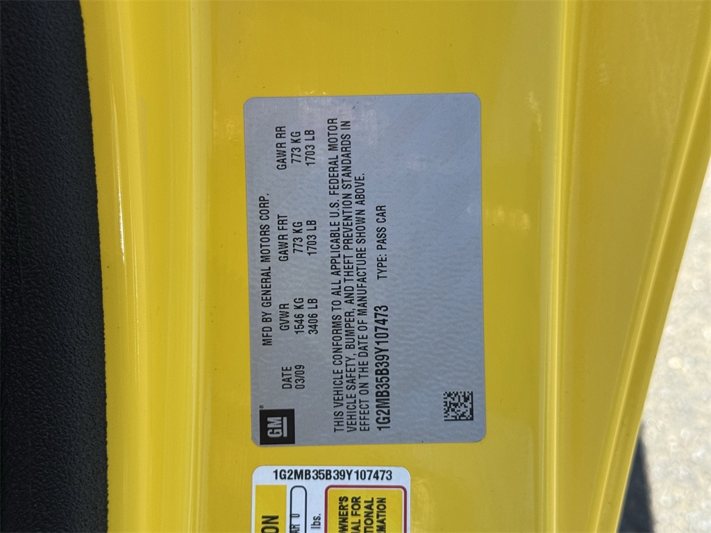2009 Pontiac Solstice Base photo 28