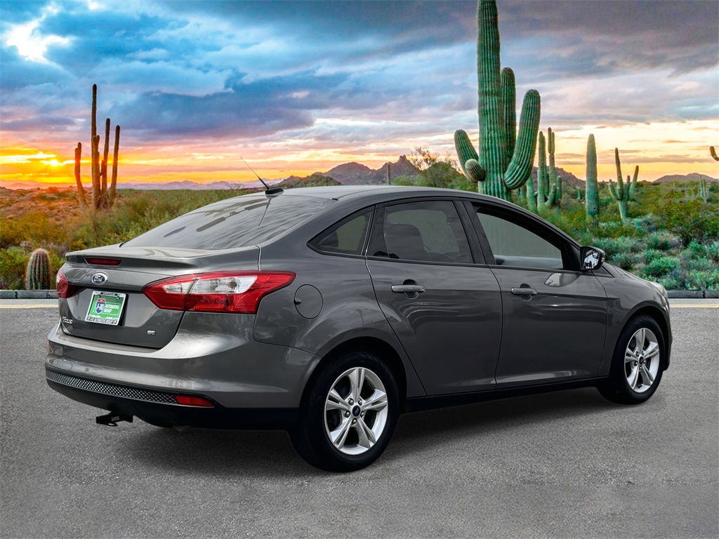 2013 Ford Focus SE photo 3