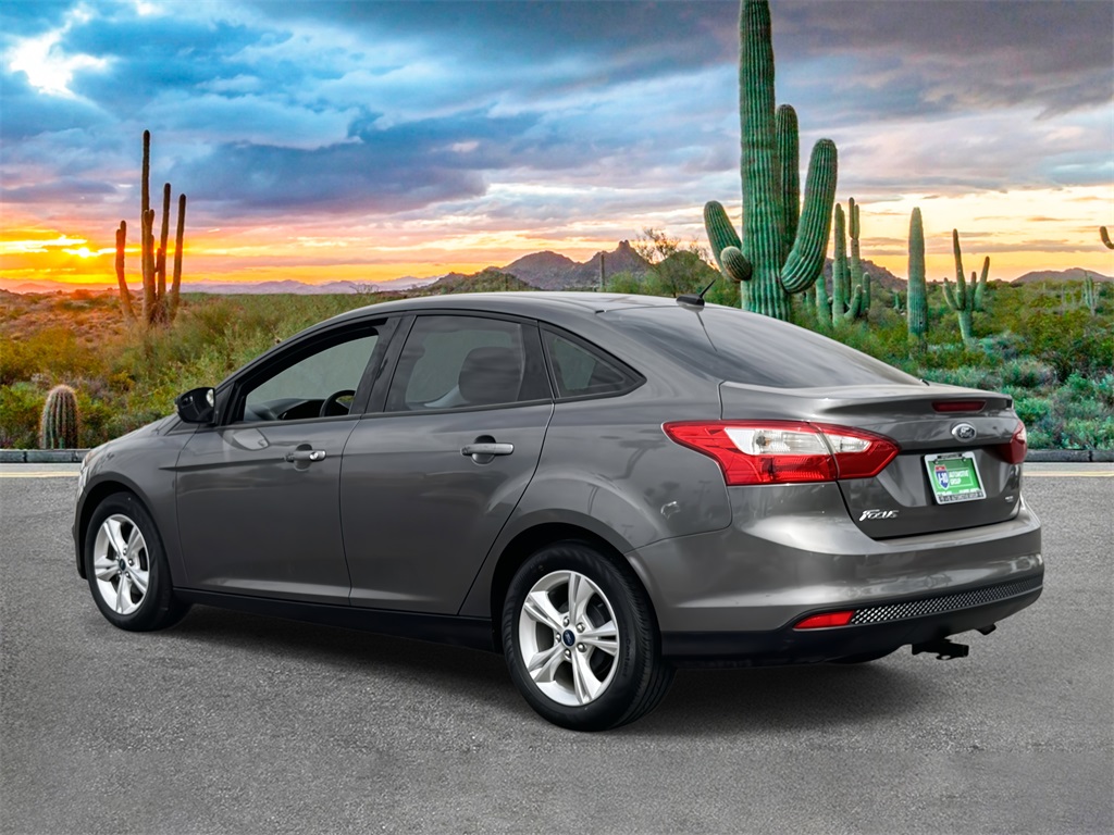 2013 Ford Focus SE photo 4