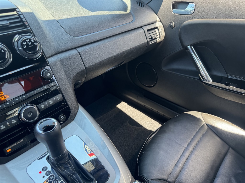 2008 Saturn Sky Convertible photo 13